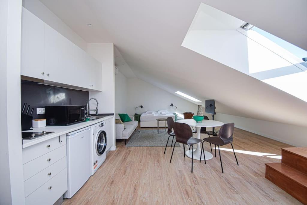 Stylish Lisbon Apartment Central Exterior photo